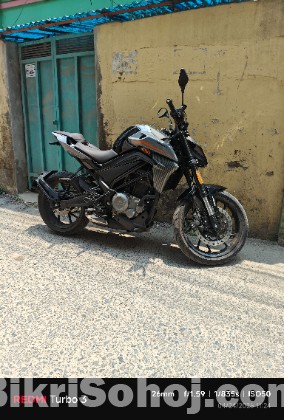 CF Moto NK 250RR